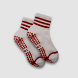 Sporty Chic Quarter Crew Grip Sock - Red Wine/White